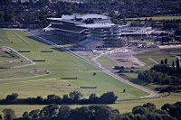 Cheltenham Racecourse 1062517 Image 4